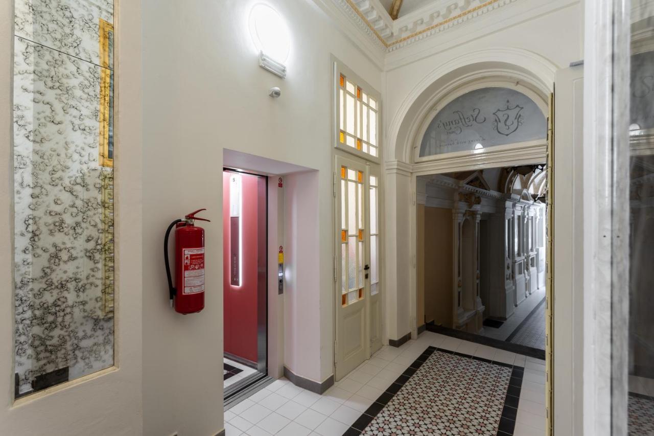 Ferienwohnung Sunlit Studio Near Wenceslas Square By Prague Days Exterior foto